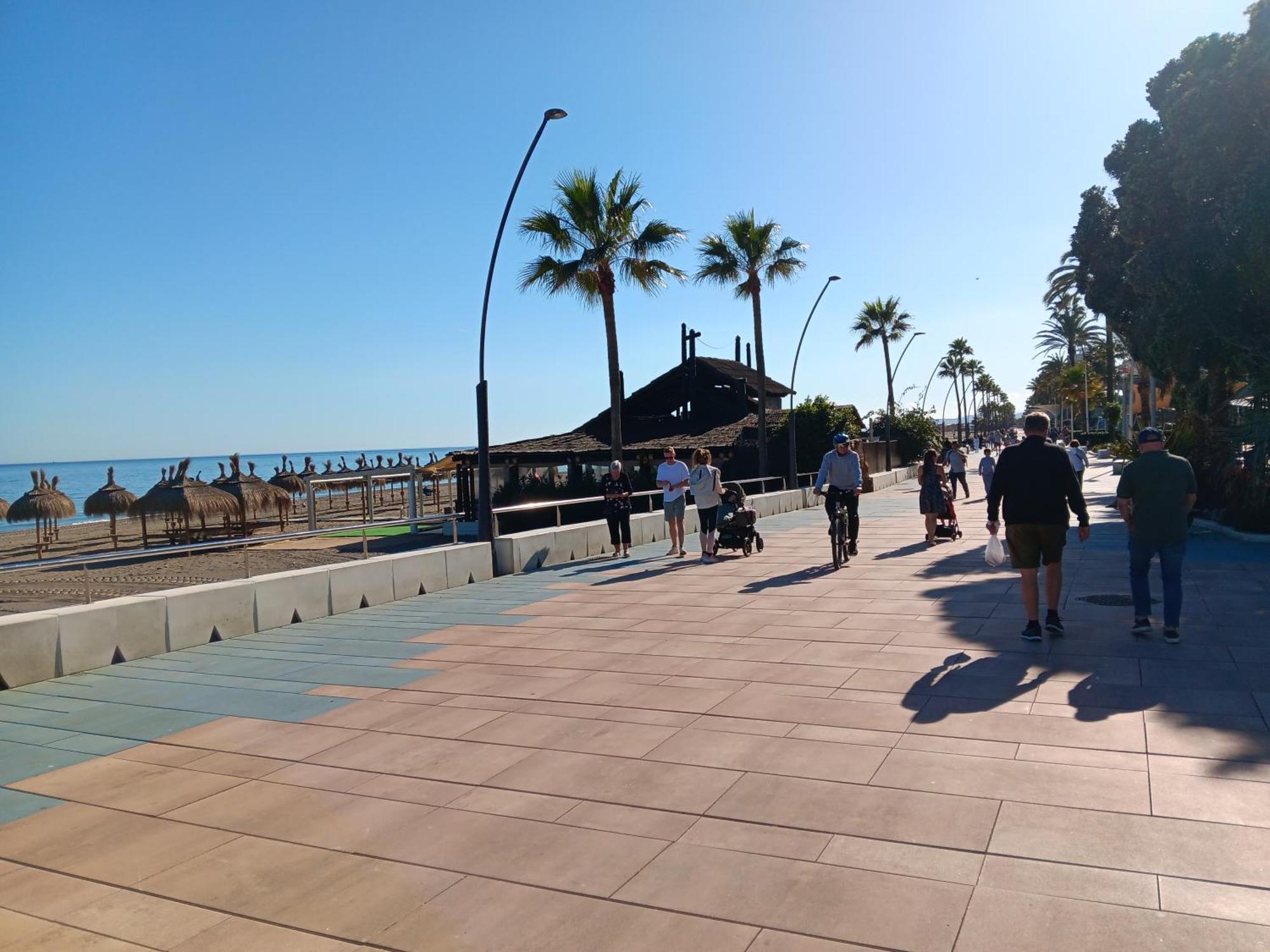 Alojamiento Iberia Playa Estepona Zewnętrze zdjęcie