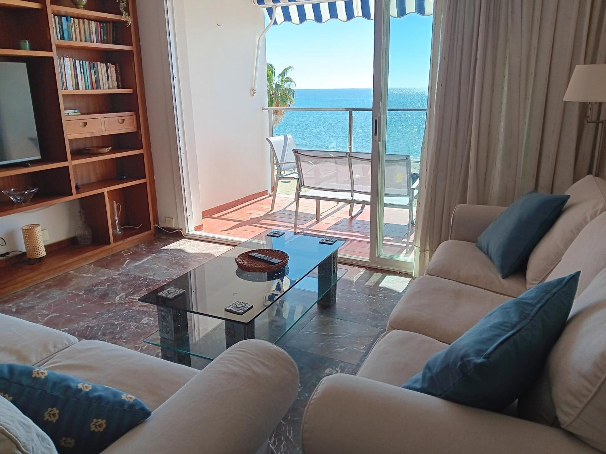 Alojamiento Iberia Playa Estepona Zewnętrze zdjęcie