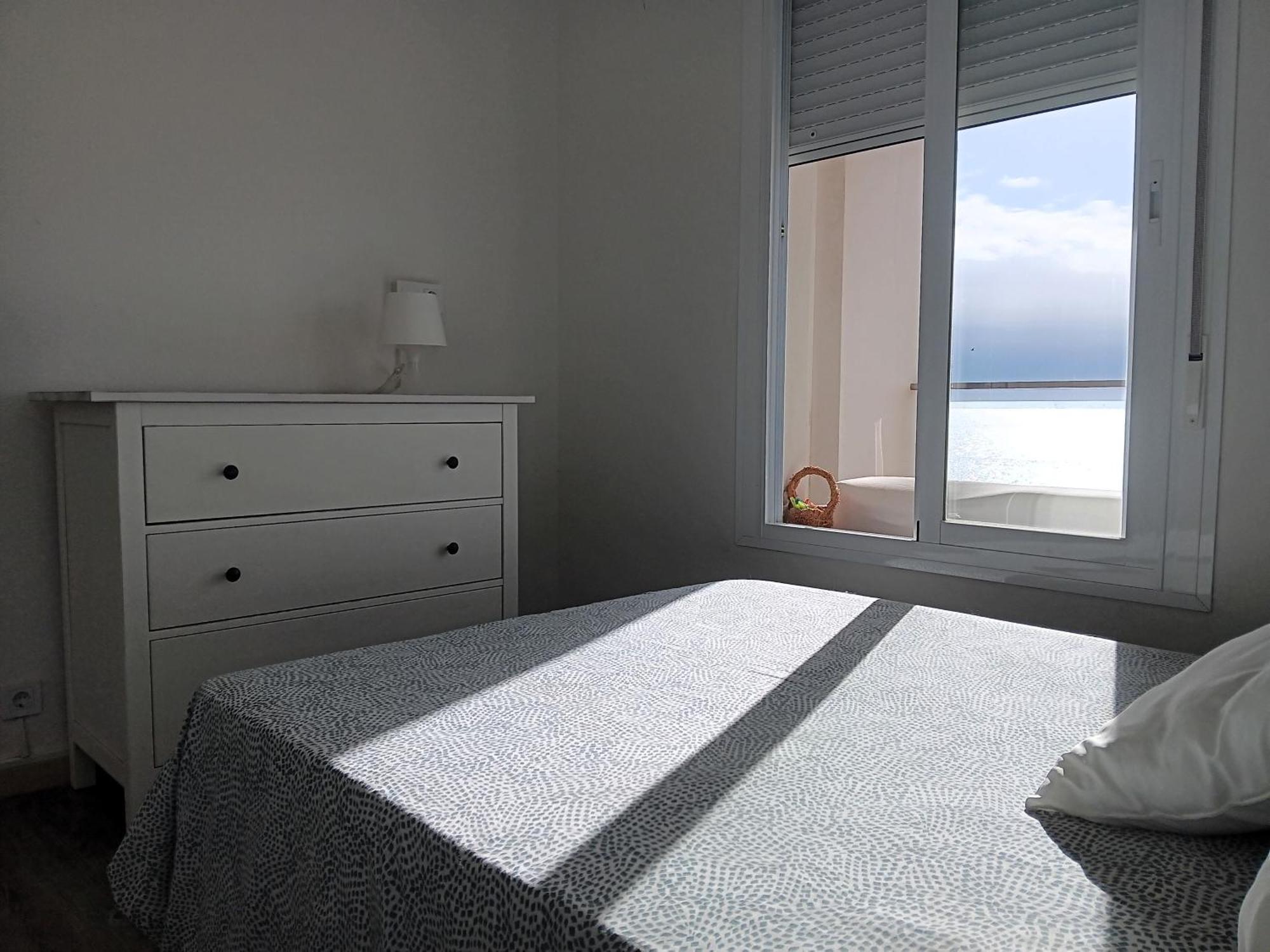 Alojamiento Iberia Playa Estepona Zewnętrze zdjęcie